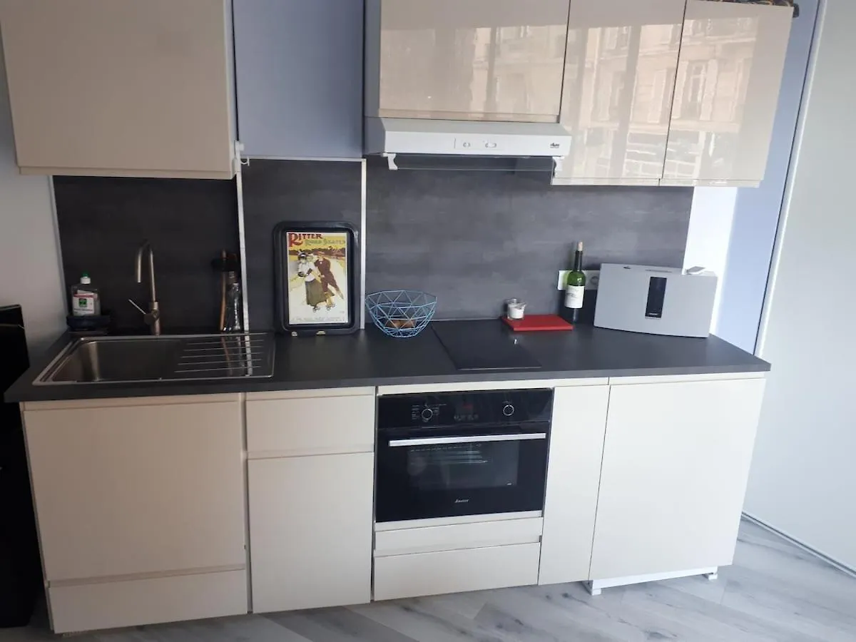 Apartment Cozy New Studio Central Close Eiffel Tower Paris